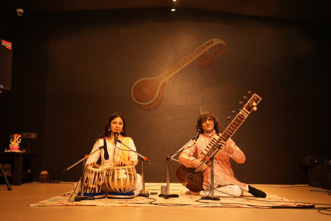 Sitar — image 4